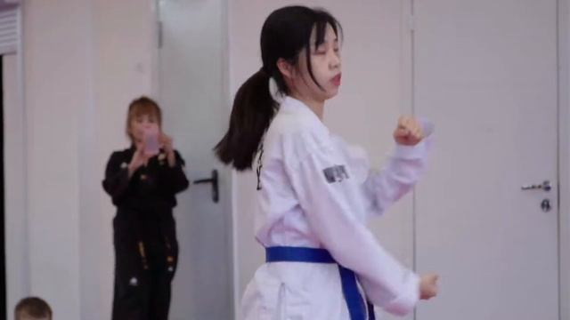 Аттестация по тхэквон-до в Белом Лотосе смотреть онлайн