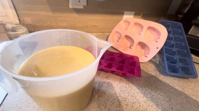 Коровье молозиво. Как я его заготавливаю и где использую. смотреть онлайн