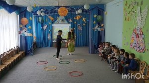 Развлечение "Уроки Светофора" в средней группе "Маленькая страна"