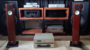 Amplificador musical fidelity M2si, Lumin D2, Columnas onkyo