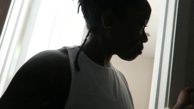 DECORATE WITH ME | Moving Back In + Full Empty House Tour! смотреть онлайн