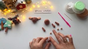 Лось. Зимние поделки. Лепка из воздушного пластилина
