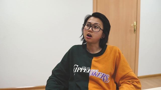 Eldana FourEyes - СОБЕСЕДОВАНИЕ смотреть онлайн