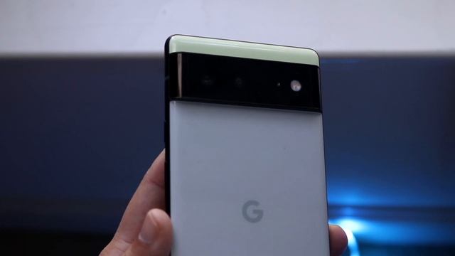 Google Pixel 6 Vs Google Pixel 5 In 2023! (Comparison) (Review) смотреть онлайн