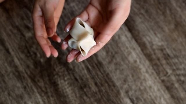 How To Wrap Dumpling/Momo/Potsticker/Gyoza.
