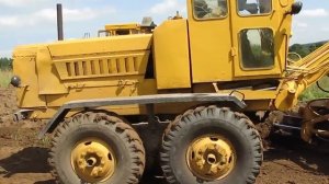 Нарезка корыта грейдером. Cutting trough with grader.