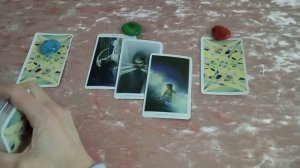 НРАВЛЮСЬ ЛИ Я ЕМУ, ЧТО ДУМАЕТ ОБО МНЕ? Расклад Таро