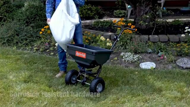 Introduction: Agri-Fab 85lb Push Spreader 45-05313 смотреть онлайн