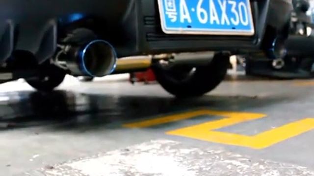 Насадки на глушитель Митсубиши Лансер 10