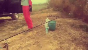 ОТДЫХ И РЫБАЛКА (дети ловят рыбу)