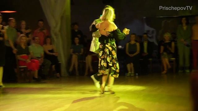 Анна Зюзина и Даниэль Туэро, All, Milonga in Planetango 18.12.2021 смотреть онлайн