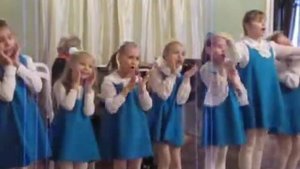 "Смешной человечек". Детский хор.