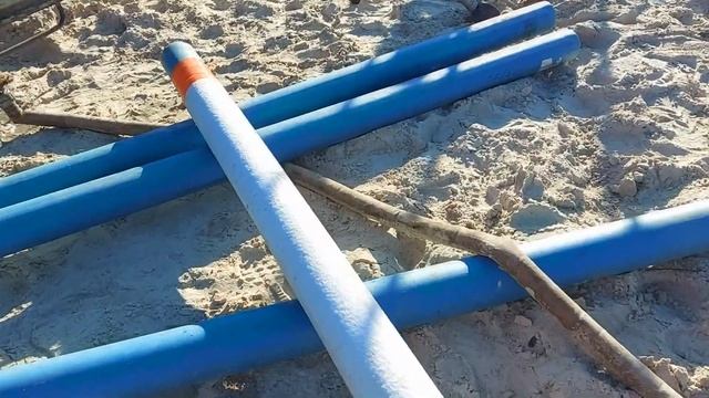 Строим одноэтажный дом. Планировка участка и бурение скважины под воду.
