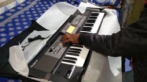 Roland E09