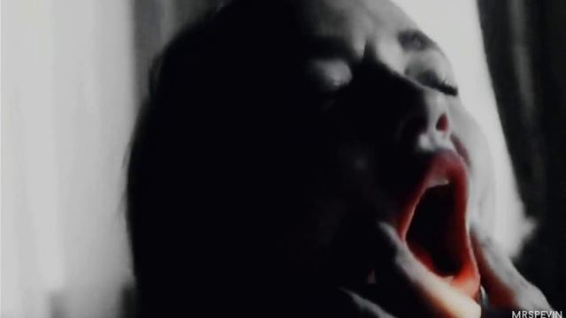 Sofia VS Jervis Tetch l Start A War смотреть онлайн