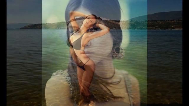 Красивые девушки на чистом воздухе решили ПОШАЛИТЬ! смотреть онлайн