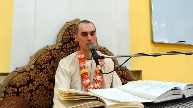 Праздничная лекция - ЕМ Мангалавайшнав прабху (25.02.21) смотреть онлайн