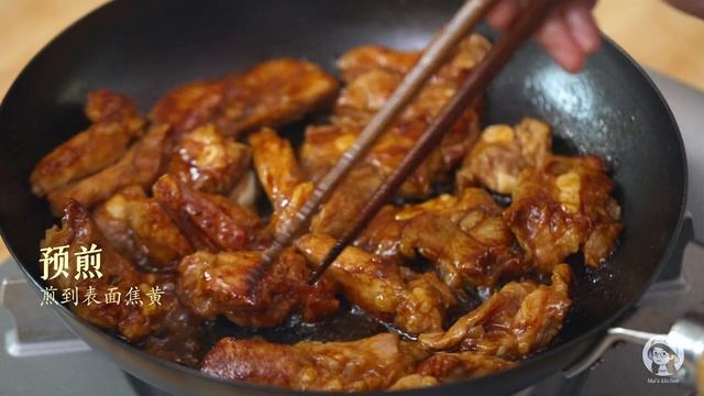 酱香浓郁【杂烩排骨煲】，一锅营养就齐了，好吃到停不下来 смотреть онлайн