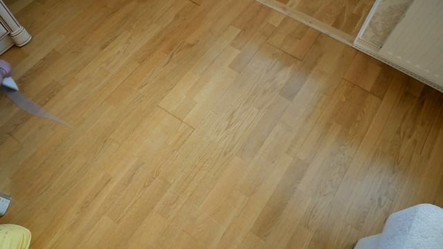 Герметизация щелей паркета. Царапин нет!