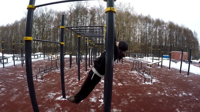 s05e18: Тренировка отжиманий и подтягиваний от Санька (+ответы на вопросы) [Team Patriots] смотреть онлайн