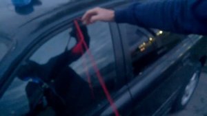 Как открыть Honda Accord без ключа, спасаем мороженку [MRC][1080hd]