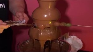 ШОКОЛАДНЫЙ ФОНТАН И ШОКОЛАДНОЕ ЛАКОМСТВО на свадьбу, юбилей, корпоратив! 89202532132