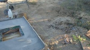Результат заливки крышки колодца водоснабжения.