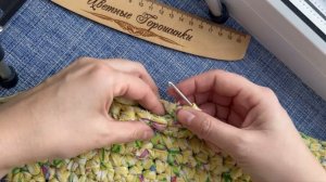 Разрезала пододеяльник и не пожалела. Сидушка за один вечер.