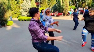 Гуляночка 🦸💃Танцы в парке💒 Горького Харьков Сентябрь 2021😍