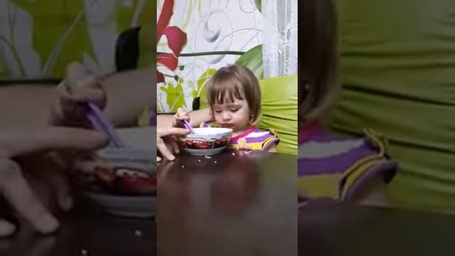 Когда кушать хочеться сильнее чем спать. смотреть онлайн