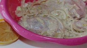 Куриный окорочок с овощами запеченный в рукаве