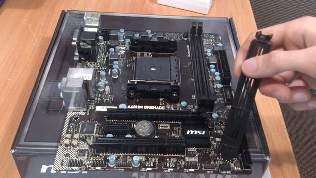 Обзор материнской платы MSI A68HM GRENADE смотреть онлайн