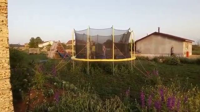 ДЕТСКИЙ БАТУТ KOENIGSMANN T-14 / ОТЗЫВ НА БАТУТ ОТ ПОКУПАТЕЛЯ / КАРКАСНЫЙ БАТУТ / БАТУТ С СЕТКОЙ смотреть онлайн