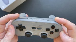 8BitDo Pro 2 Bluetooth Controller for Nintendo Switch, PC, Mac, and Android REVIEW