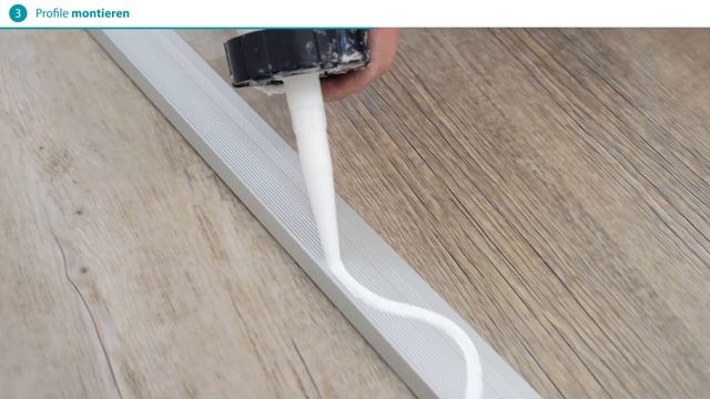 Reno-Sockelleiste 370 zur Abdeckung von Fliesensockeln