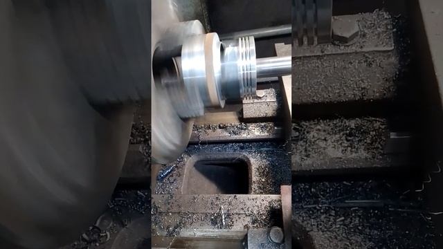 проточка поршней под другие размеры колец.(2) смотреть онлайн