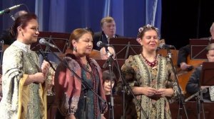 "Мост качается" (В.Темнов), исполняет Трио ЛАДА.