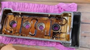 МАСЛО В КОЛОДЦАХ? Замена сальников / манжет / свечных колодцев на двигателе 7A FE TOYOTA