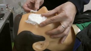 Оказание помощи при ранениях головы и контузии.