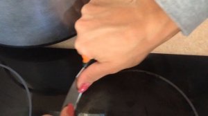 Как отмыть электроплиту, стеклокерамическую,варочную поверхность ?