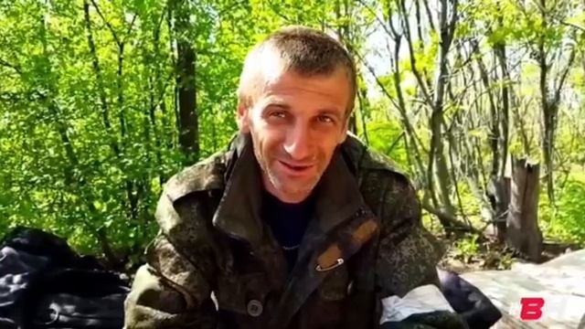 Мы здесь родились, выросли. Они же сюда пришли со своего запада, что-то тут бомбили-бомбили.