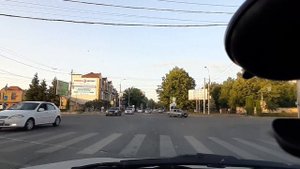 Владикавказ. Въезжаем на машине. Глазеем на город и людей