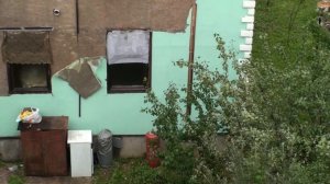 Базовый армирующий слой из клея с сеткой прямо на OSB, фасад развалился за пол года