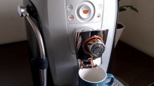 Кофеварка Saeco Talea Ring кофемашина кавоварка пример работы