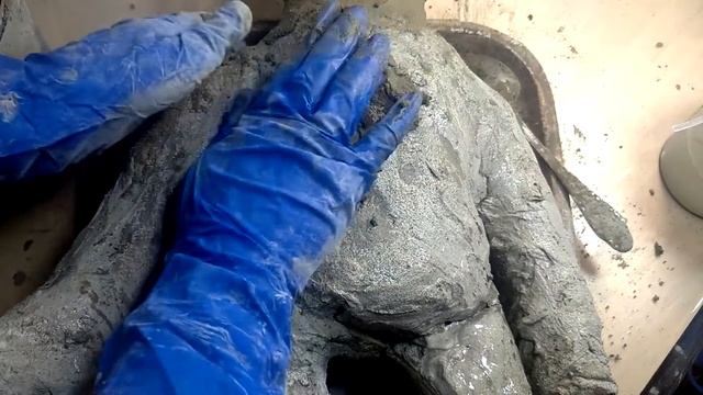 How to make a gnome | garden decoration ideas | Cement craft ideas смотреть онлайн