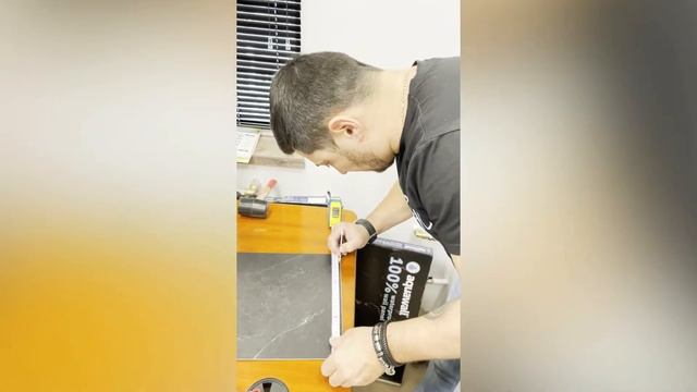Уложили Aquawall в своем офисе! 10 кв. метров за 3 часа! Лайфхаки по укладке стенового кварц-винила