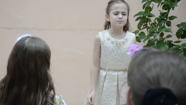 Стихотворение "Не обижайте матерей"Виктор Борисович Гинзбурский смотреть онлайн