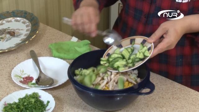 БУЛГУР С КУРИЦЕЙ + салат «Прощай, лето!?» смотреть онлайн