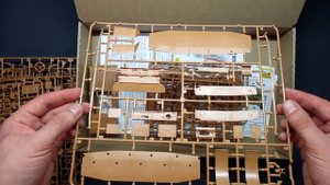 Обзор коробки ЗВЕЗДА 3674 Немецкий средний танк Pz.IV Ausf.G 1/35