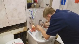 КАК ПОПИТЬ ВОДЫ